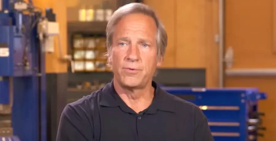 Heartbreaking News!!!’Deadliest Catch’ This is the reason Mike Rowe has ...